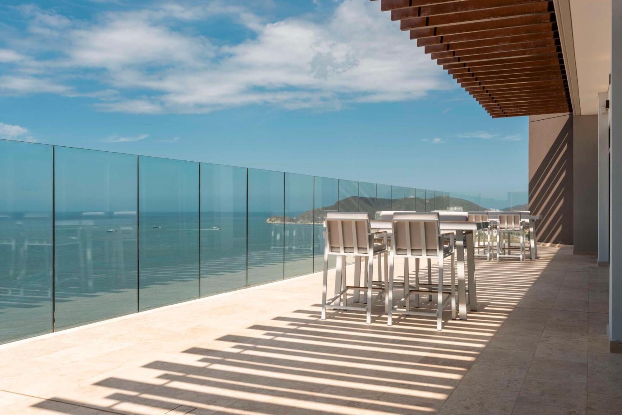 Hilton Hotel 4*