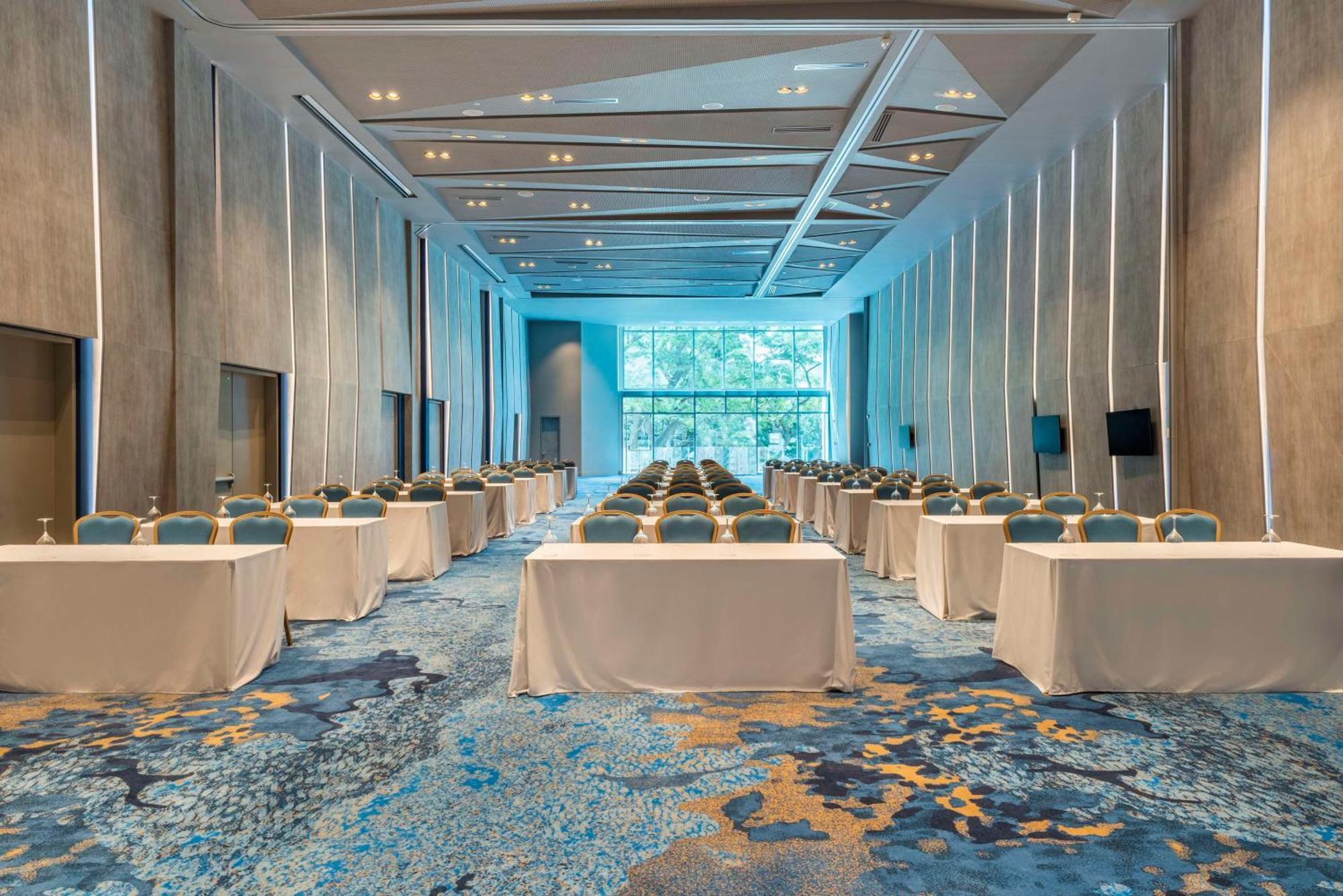 Hilton 4*
